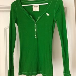 Abercrombie and Fitch Henley Small